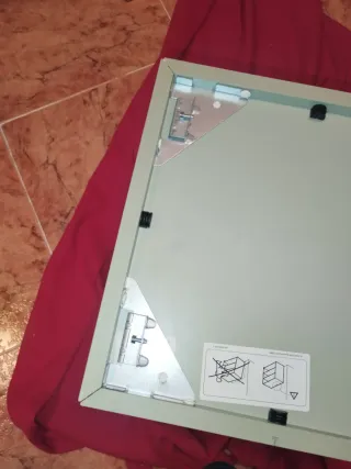 Cubo Estantería Eket Ikea con rieles