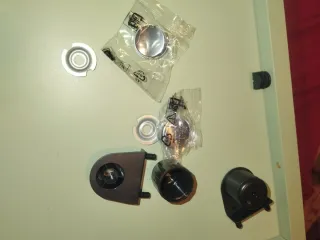 Cubo Estantería Eket Ikea con rieles