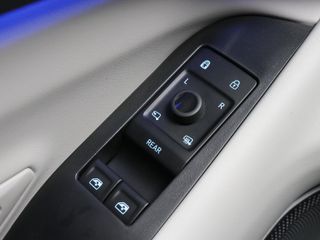 Ford Capri CX740L Premium R. Ext. AWD 77kWh 250 kW (340 CV)