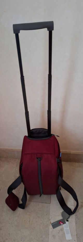 Bolso de viaje cabina con ruedas, asas y bandolera