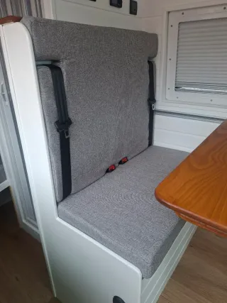 Autocaravana Camper Blanca