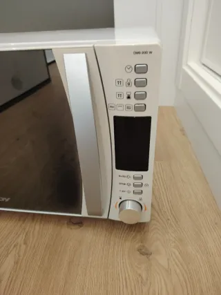 Microondas CMG 200 W
