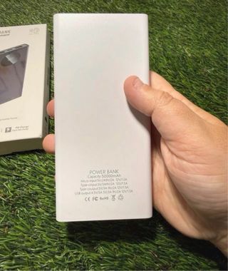 Batería Externa 50000 mAh Carga Rápida