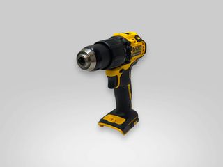taladro a bateria dewalt dcd709