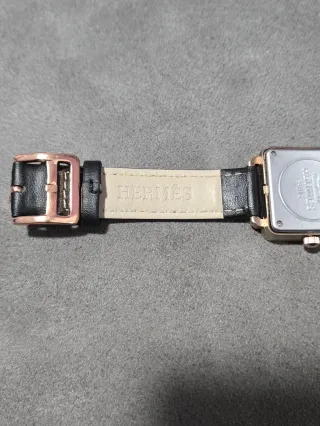 Reloj Hermes Cuadrado Blanco y Negro