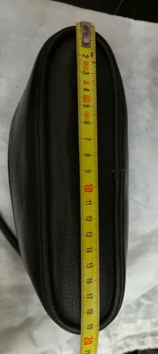 Bolsito de Piel Negro