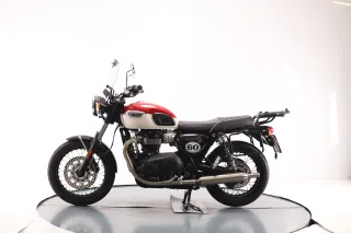 TRIUMPH BONNEVILLE T100 2022