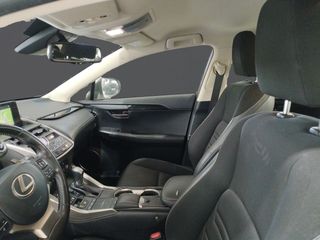 Lexus NX 2.5 300h Business Navigation 2WD