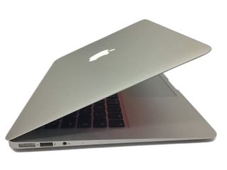 portatil apple apple macbook air core i5 1.4 13 (2014) (a1466)