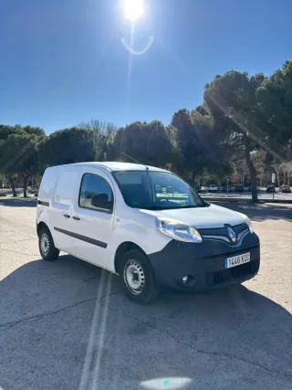 Alquiler Furgoneta Renault Kangoo