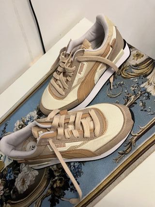 Zapatillas Puma Mujer Talla 37 Beige/Marrón nuevos