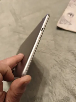 Tablet Huawei AGS-W09 10" para reparar