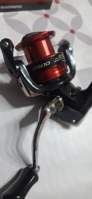 Carrete Shimano Sienna 2500