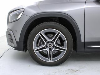 MERCEDES GLB 200 D 4MATIC