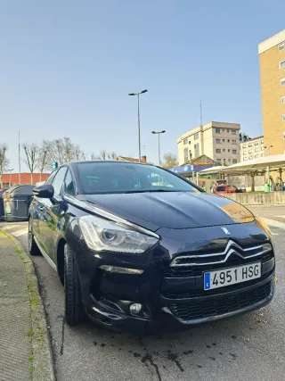 Citroen DS5 2014.