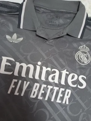 Camiseta futbol talla S número 35