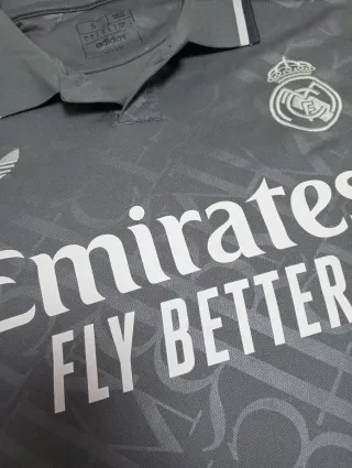 Camiseta futbol talla S número 35