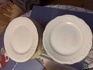 La Cartuja de Sevilla Vajilla Incompleta vintage