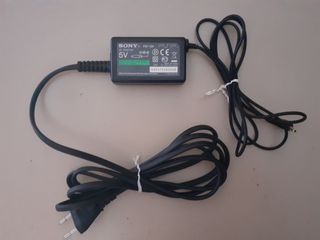 PSP-CAVO ALIMENTATORE CARICABATTERIA SONY PSP 104