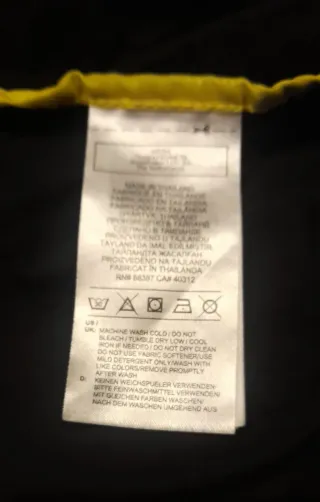 XS Adidas Originals Road to Tokyo Shadow Windrunne