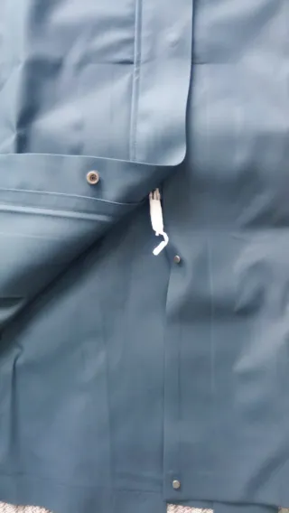 Chubasquero largo Oysho