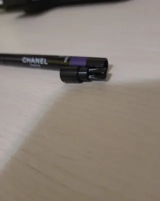 Matita occhi waterproof Chanel , viola