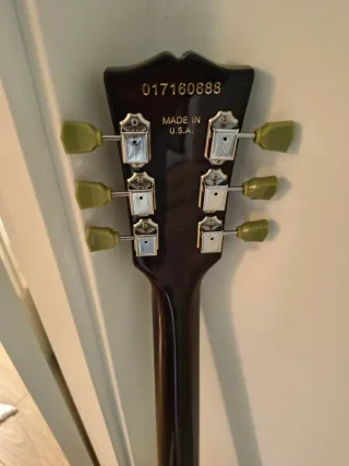 Guitarra eléctrica tipo Gibson Les Paul