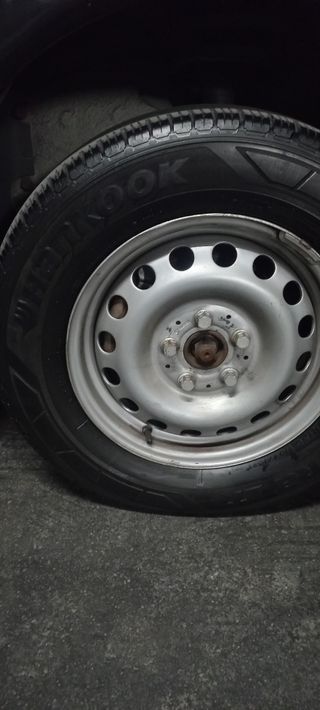 Juego de Llantas Mercedes vito w638