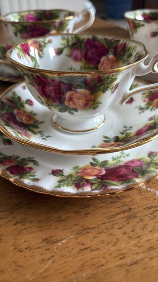 Royal albert