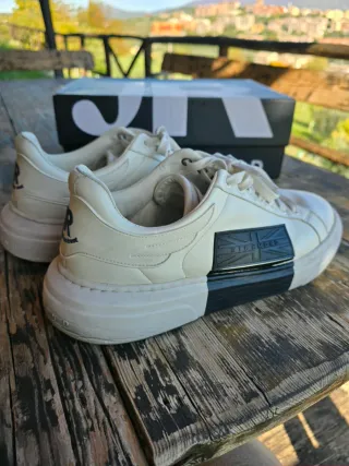 Scarpe John Richmond n44 ottime condizion