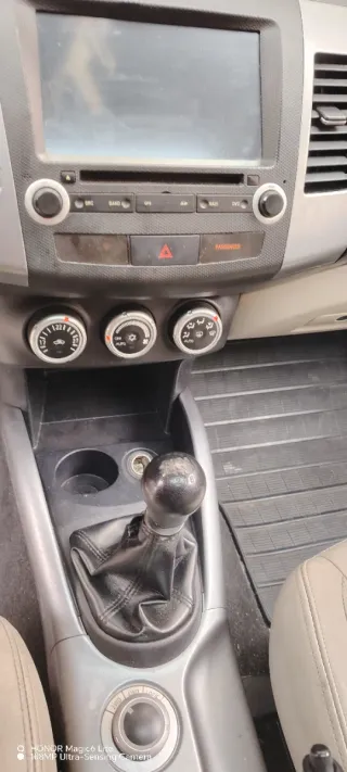 Mitsubishi Outlander 2008