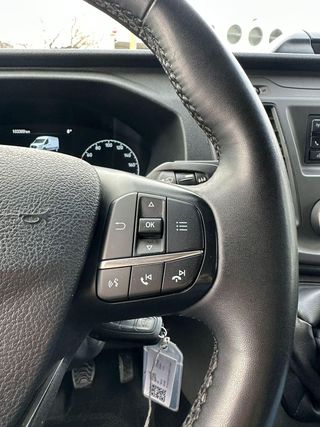 Ford Transit 350 125cv L2H2 Van Ambiente Delantera