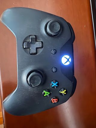 Mando xbox one negro