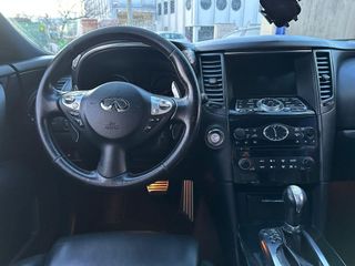 Infiniti FX 3.0D V6 S AWD AUTO