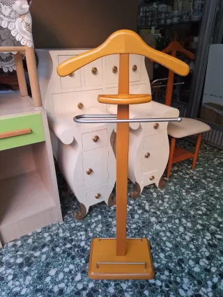 Galan de madera bien cuidado