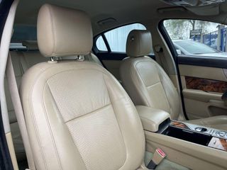 Jaguar XF 3.0 V6 Diésel Premium Luxury