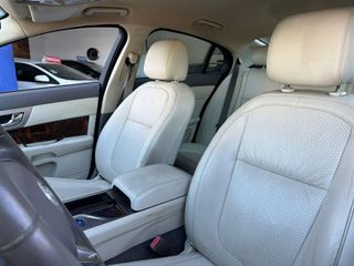 Jaguar XF 4.2 V8 Premium Luxury