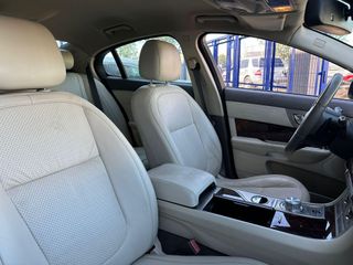 Jaguar XF 4.2 V8 Premium Luxury