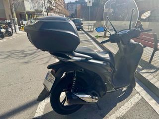 Moto sh 125 topbox sport