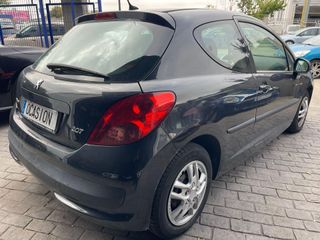 Peugeot 207 ACTIVE 1.4 HDI 70 FAP