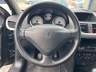 Peugeot 207 ACTIVE 1.4 HDI 70 FAP