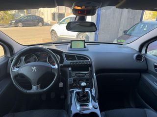 Peugeot 3008 1.2 PureTech 130 S&S Allure