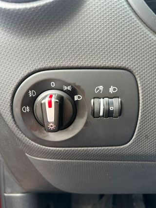 SEAT León 1.6 TDI 105cv Style