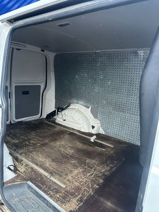 Volkswagen Transporter Furgón Largo T.A. 2.0 BiTDI 180 4m 2.8T