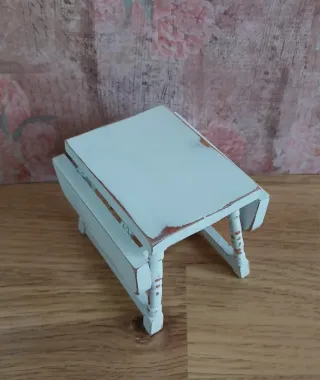 Mesa casa de muñecas. Ideal Maileg