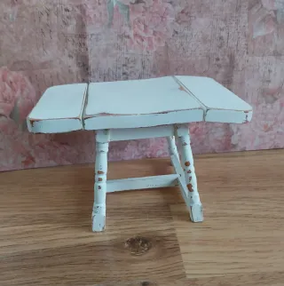 Mesa casa de muñecas. Ideal Maileg