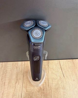 Afeitadora Philips Serie 7000 S7782