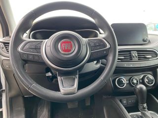 Fiat Tipo 1.5 Hybrid 130cv DCT Cross