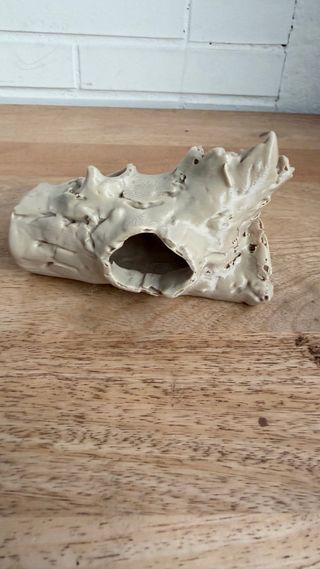 Tronco de resina para terrario