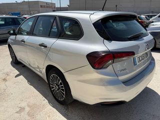 Fiat Tipo 1.5 Hybrid 130cv DCT Cross